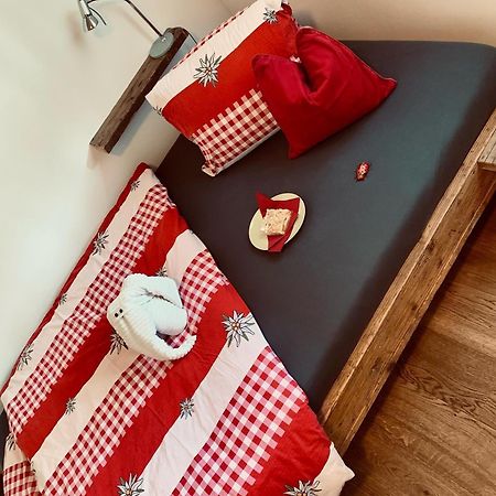 Conny'S B&B Niederweningen Kültér fotó