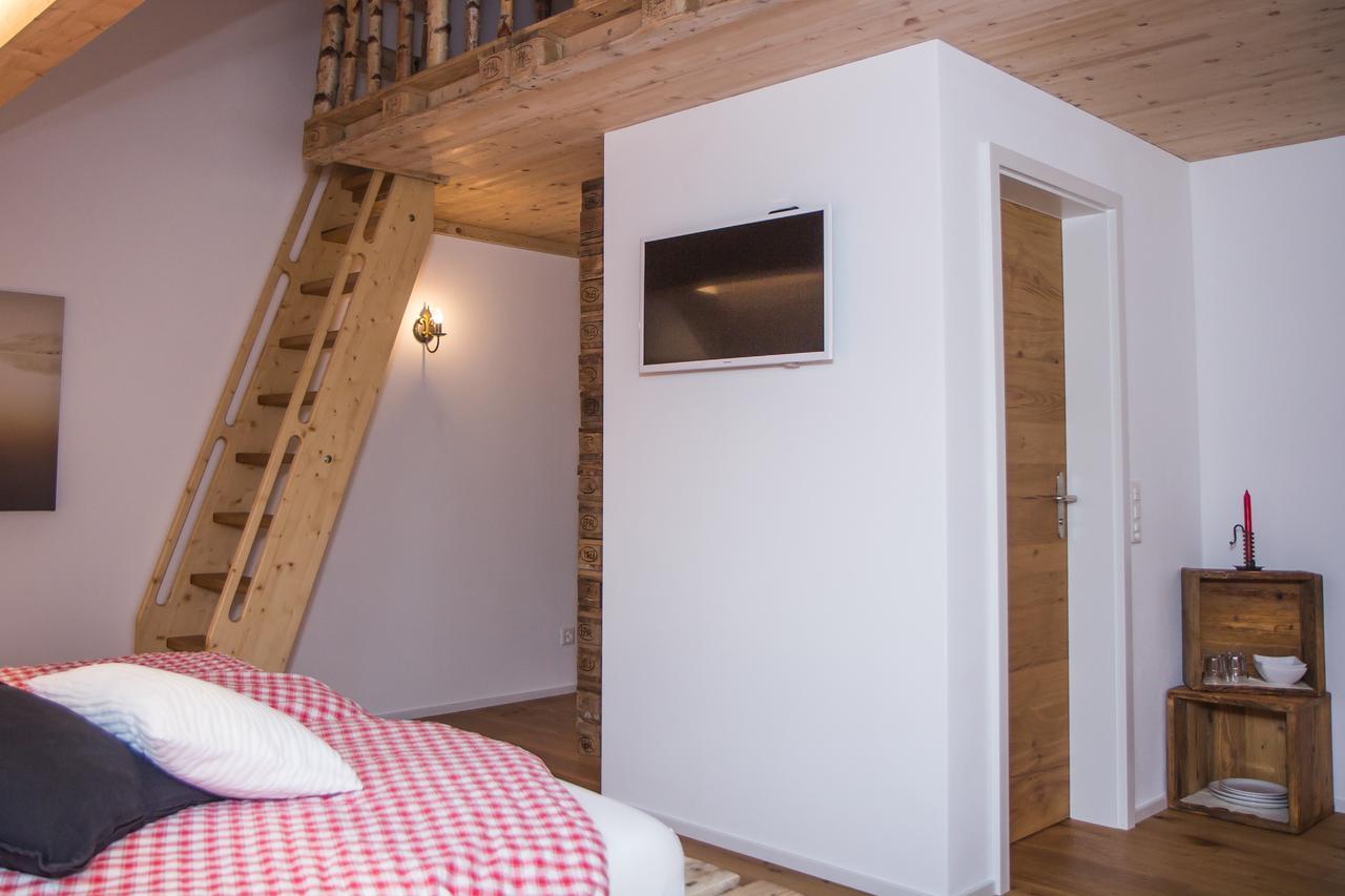 Conny'S B&B Niederweningen Kültér fotó